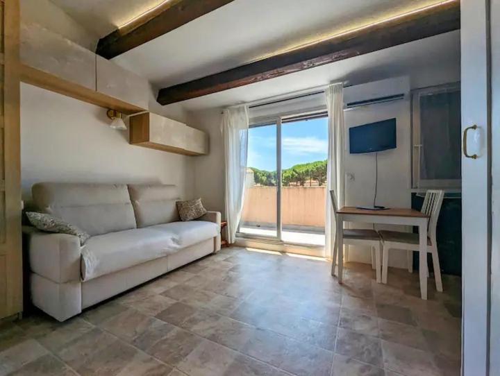 Appartement Pinede Piscine Clim Proche Plage Village Naturiste Агд Экстерьер фото